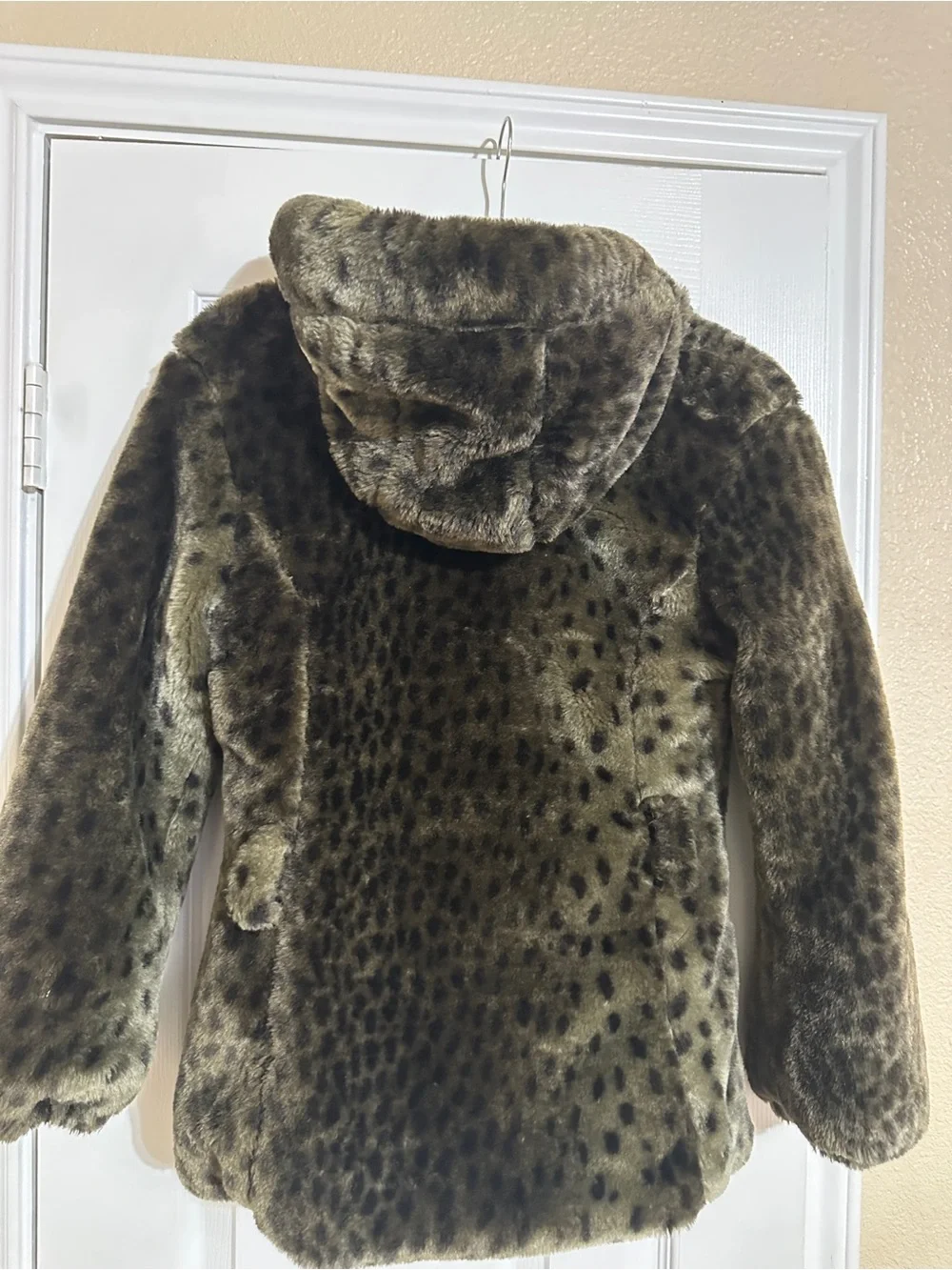 Hawke & Co soft faux
